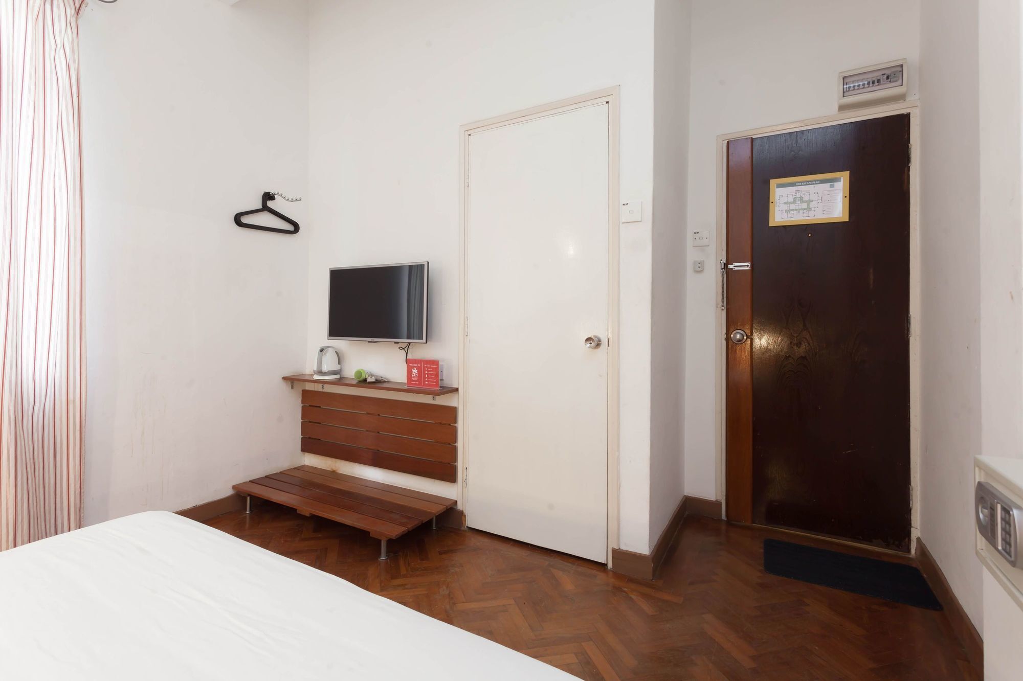 Zen Rooms Raja Chulan กัวลาลัมเปอร์ ภายนอก รูปภาพ